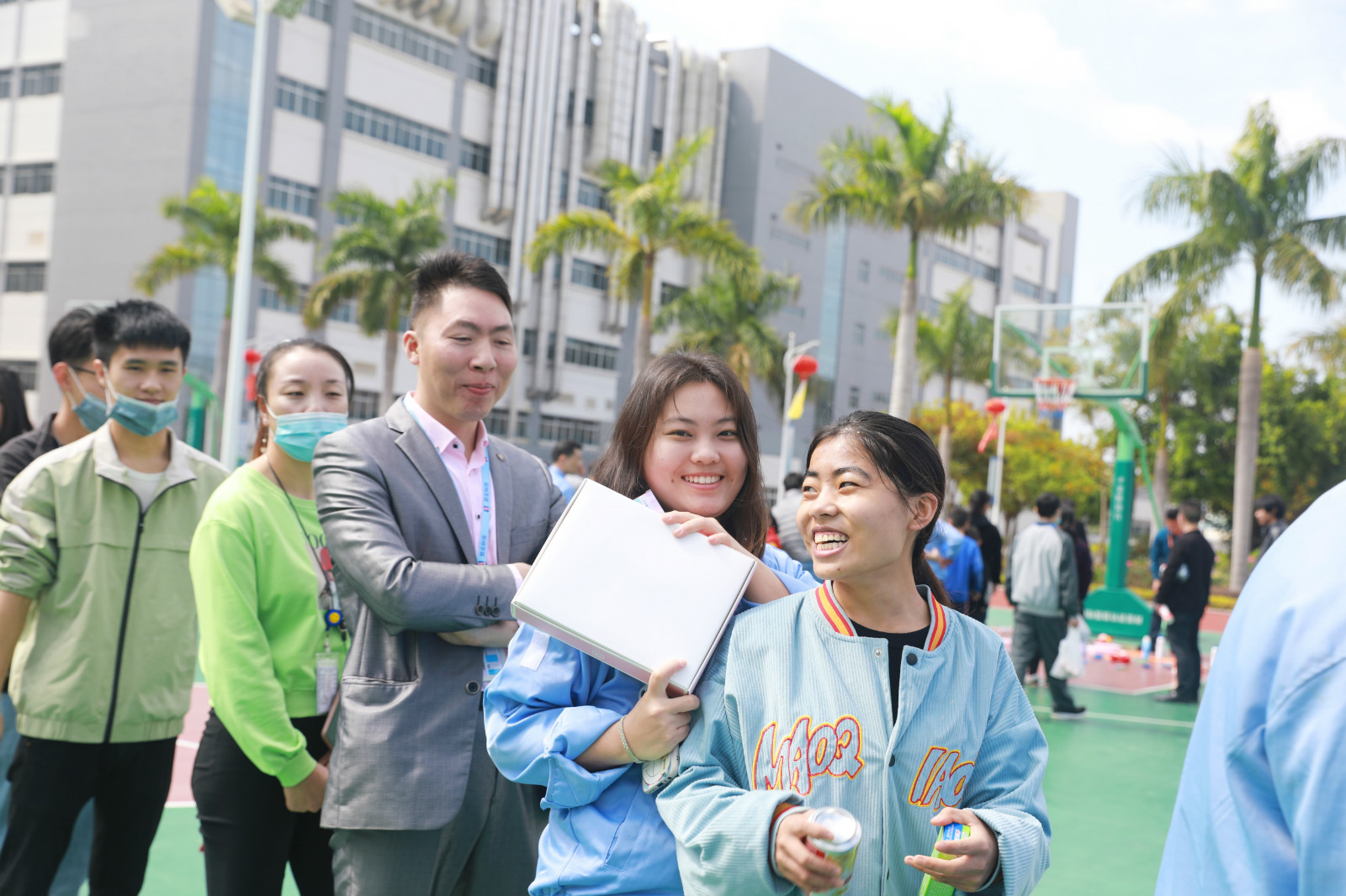 就地過年，年味不減—我在勝宏挺好的